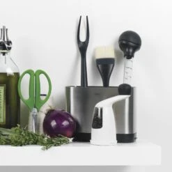 Basting Brush | OXO Good Grips Silicone Brushes -OXO Kitchen Essentials 1071061 5 oxogoodgrips siliconebastingbrush