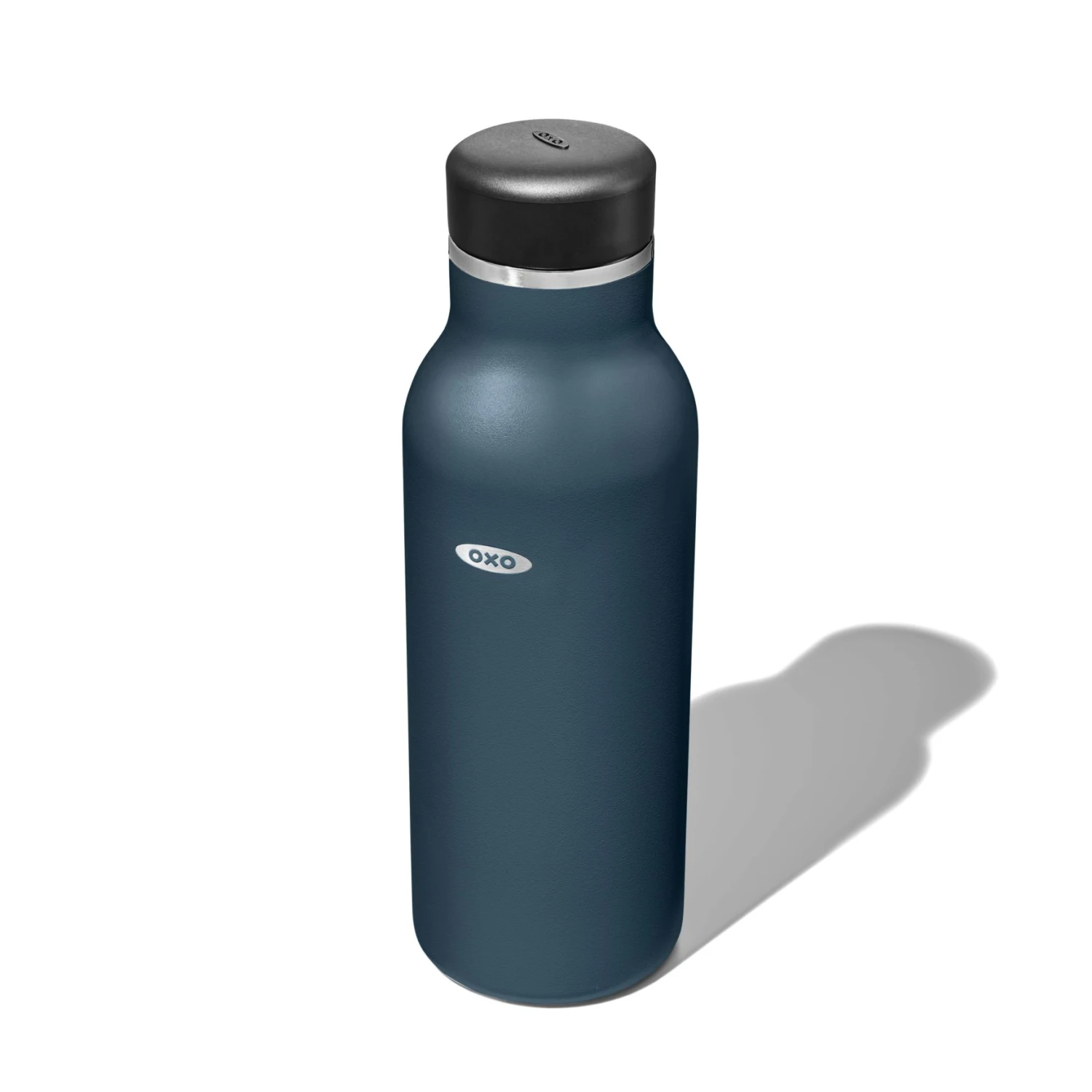 OXO Strive 16 Oz. Insulated Water Bottle OXO Strive 16 Oz. Insulated Water Bottle -OXO Kitchen Essentials 11334100 16ozstandardwaterbottlewithstandardliddark cobalt pdp 04