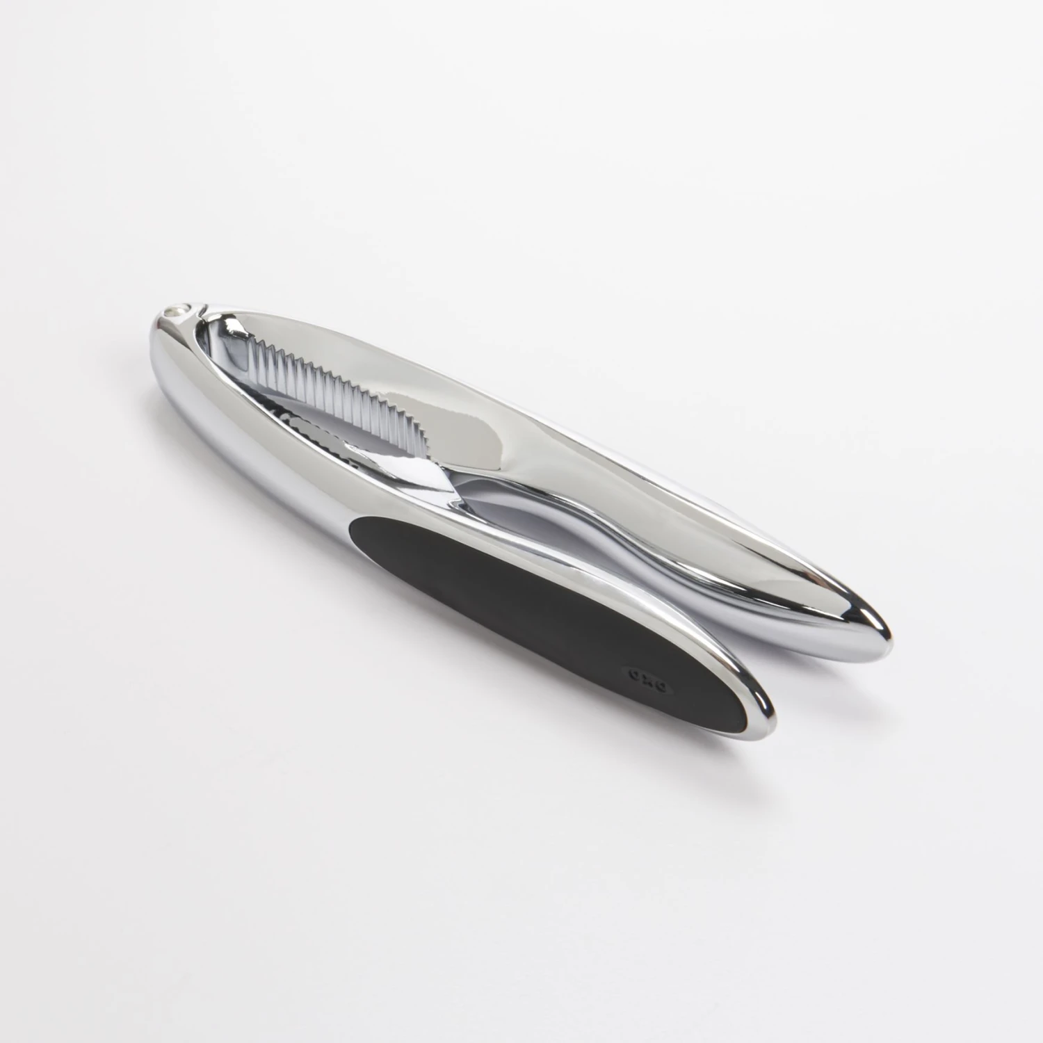 Nut/Seafood Cracker Nut/Seafood Cracker -OXO Kitchen Essentials 39881 2 nutseafood cracker