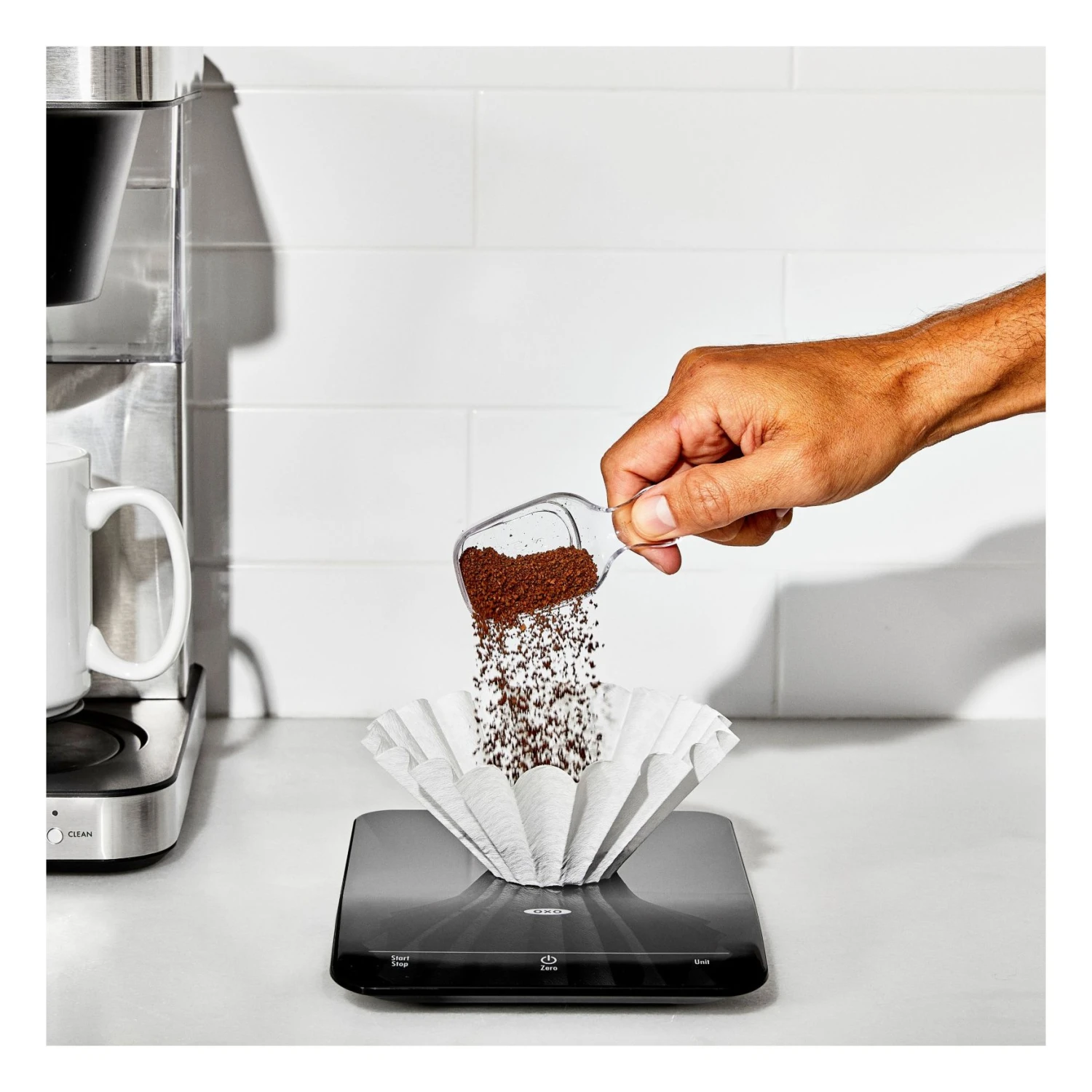 Brew Basket Style Small Coffee Filters Brew Basket Style Small Coffee Filters -OXO Kitchen Essentials brew 11358700 8cupcoffeefilter 08