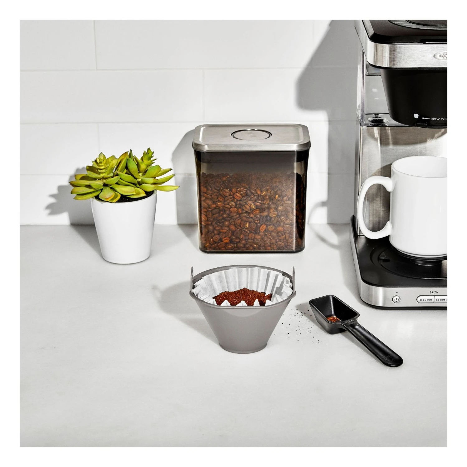 Brew Basket Style Small Coffee Filters Brew Basket Style Small Coffee Filters -OXO Kitchen Essentials brew 11358700 8cupcoffeefilter 09