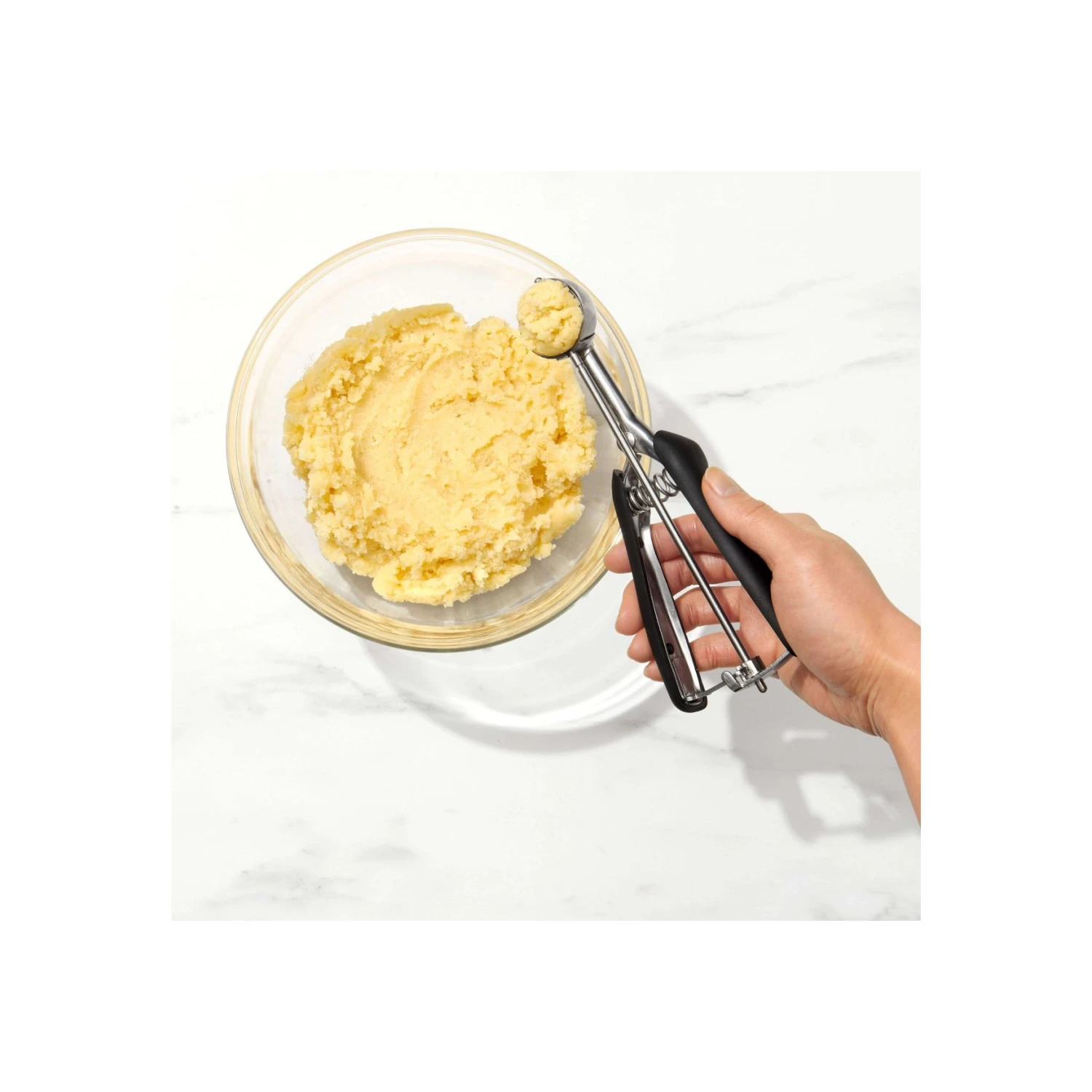 Small Cookie Scoop Small Cookie Scoop -OXO Kitchen Essentials gg 1044083 4 1