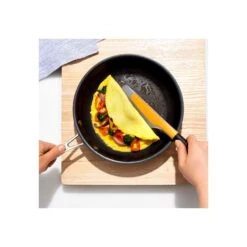 Small Flip & Fold Omelet Turner -OXO Kitchen Essentials gg 11140800 4