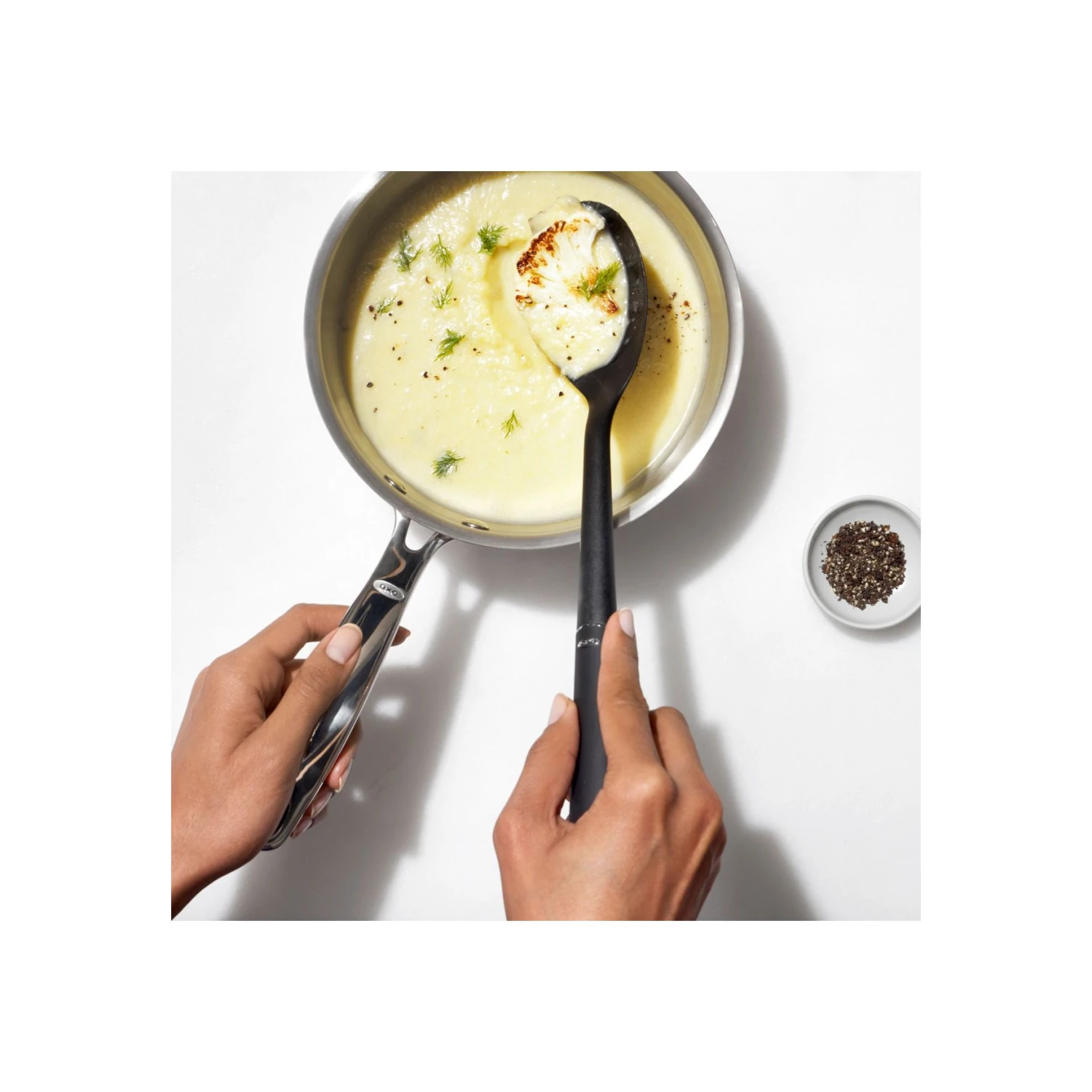 Nylon Spoon Nylon Spoon -OXO Kitchen Essentials gg 1127080 4a