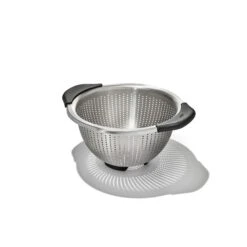 Stainless Steel 3 Qt./ 2.8L Colander
