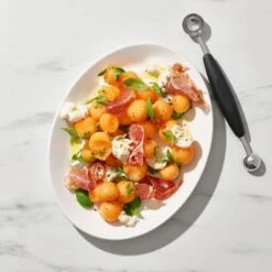 Melon Baller -OXO Kitchen Essentials gg 39781 9b