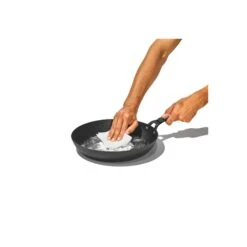 OXO Outdoor 10" Carbon Steel Pan 7 OXO Outdoor 10" Carbon Steel Pan -OXO Kitchen Essentials od 2059640001 10incarbonsteelpan 79 p 04 rgb