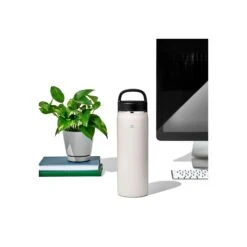 OXO Strive 40 Oz. Handled Water Bottle 5 OXO Strive 40 Oz. Handled Water Bottle -OXO Kitchen Essentials str 11333500 insulatedhandle quartz 03 rgb